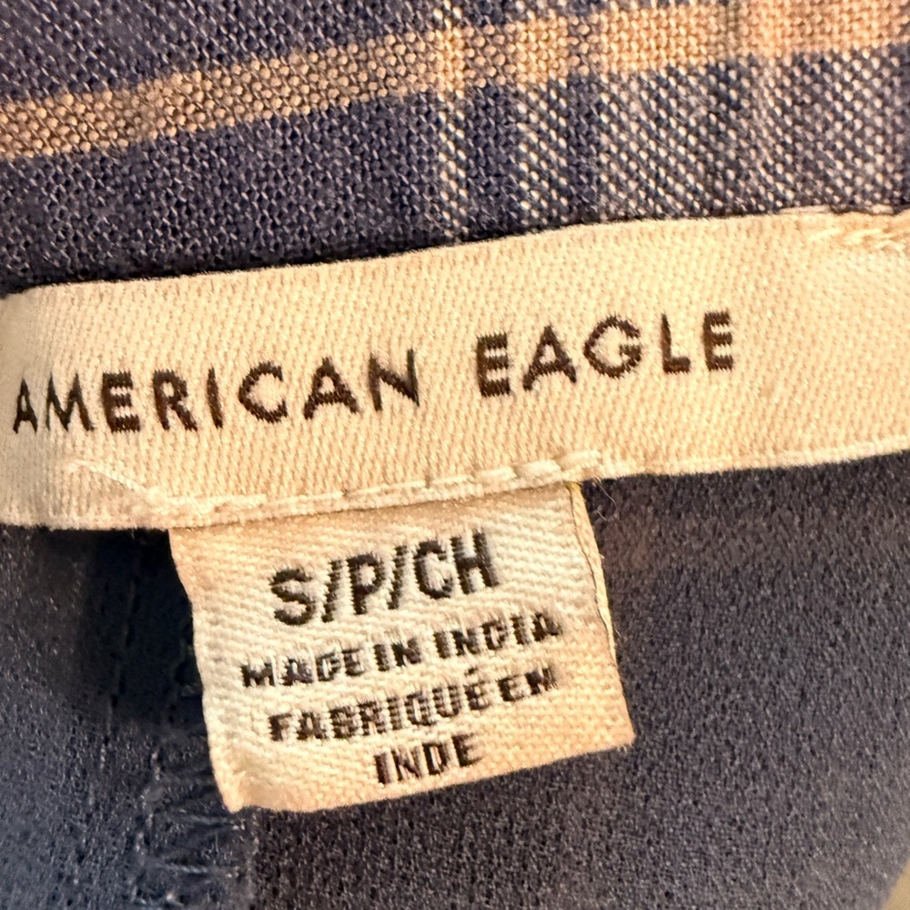 American Eagle Outfitters Navy and White Denim Label Detail - Picture 4 of 4